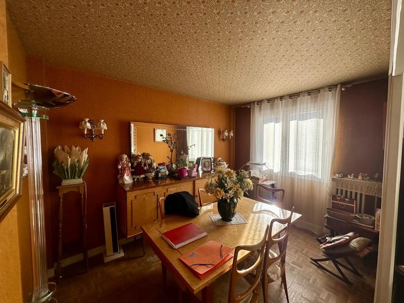 Appartement - 61 m² - 4 pièces