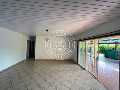 Maison - 94 m² - 4 pièces