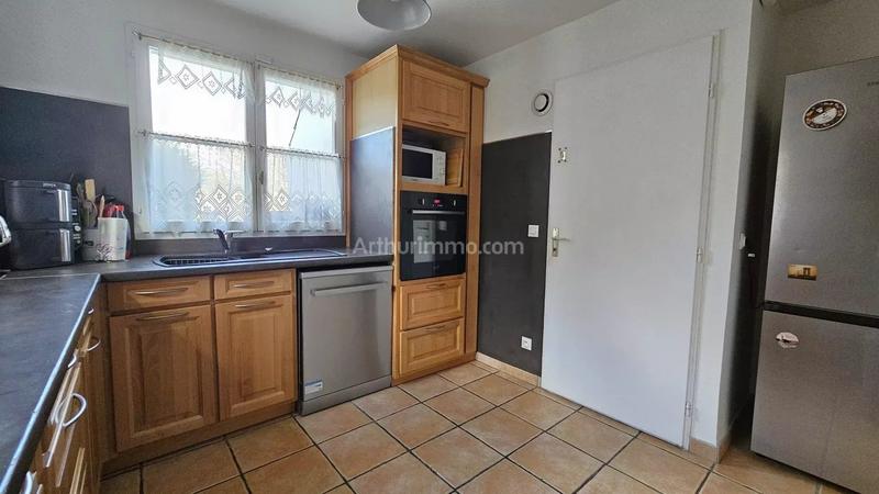 Maison - 92 m² - 5 pièces