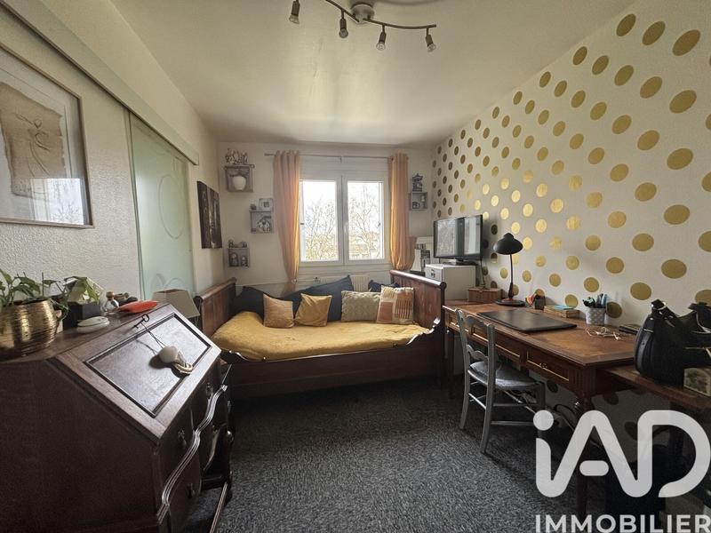 Maison - 95 m² - 5 pièces