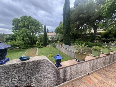 Maison - 288 m² - 7 pièces