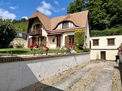 Maison ancienne - 167 m² - 6 pièces