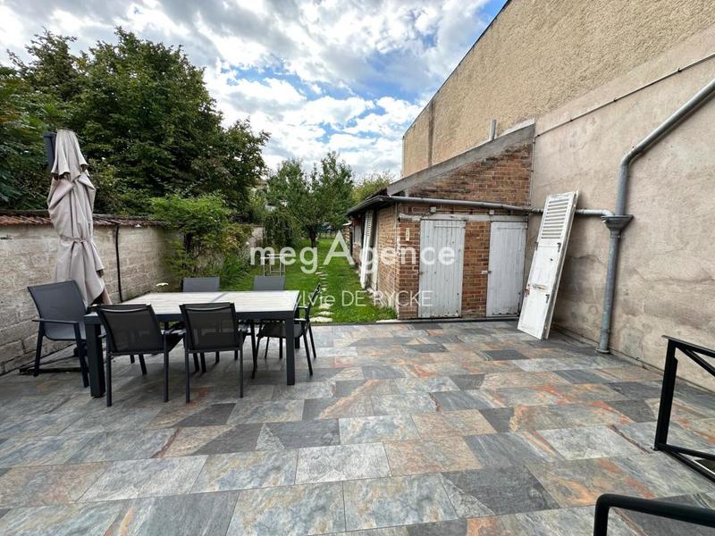 Maison - 91 m² - 4 pièces