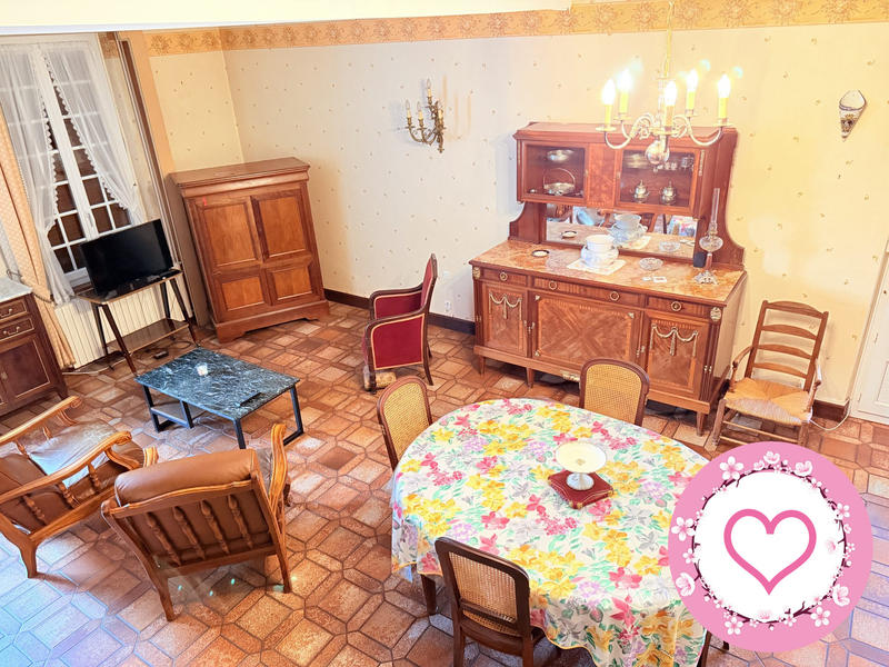 Maison - 96 m² - 4 pièces