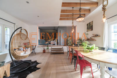 Loft - 122 m² - 3 pièces