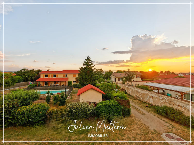 Maison - 147 m² - 6 pièces