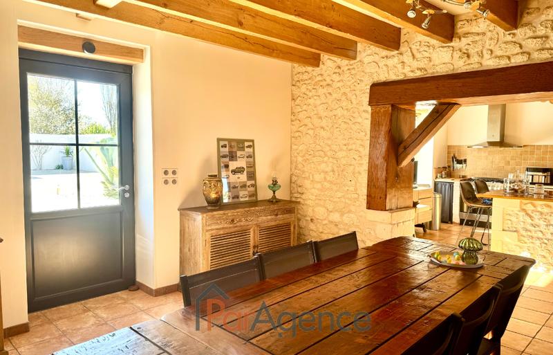 Maison - 189 m² - 6 pièces