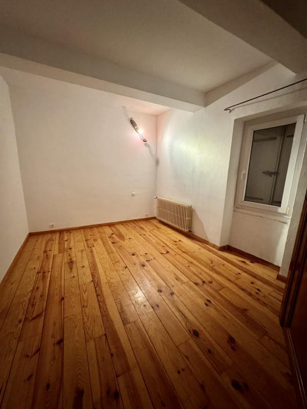 Mas - 261 m² - 8 pièces