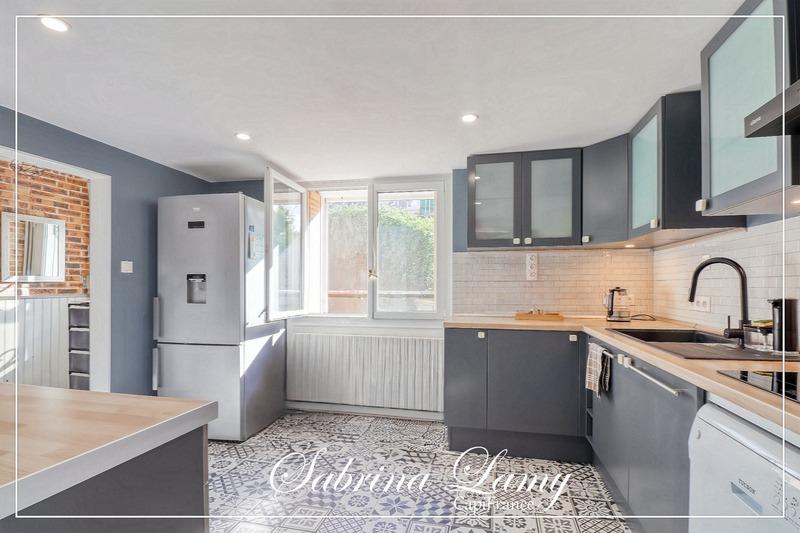 Maison - 103 m² - 4 pièces