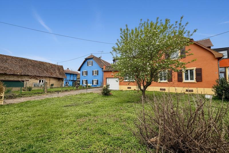 Maison traditionnelle - 153 m² - 6 pièces