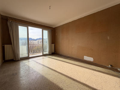 Appartement - 67 m² - 4 pièces