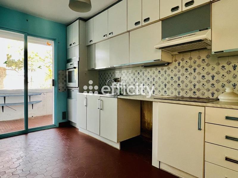 Appartement - 105 m² - 5 pièces