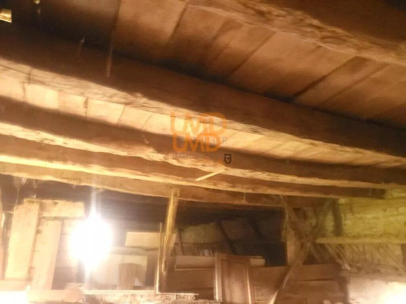 Corps de ferme - 150 m² - 4 pièces