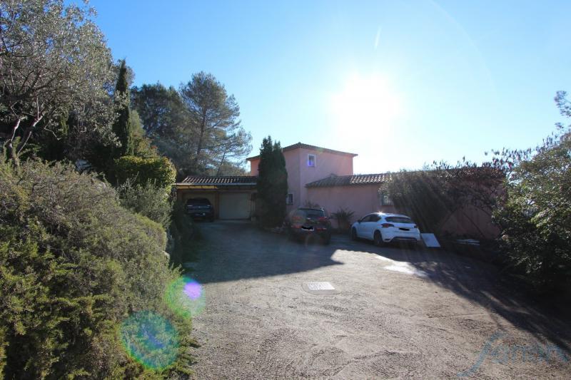 Villa - 132 m² - 4 pièces