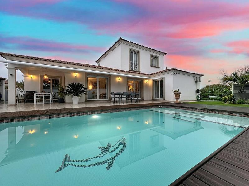 Villa - 160 m² - 6 pièces