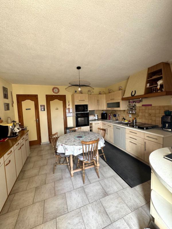 Maison - 108 m² - 5 pièces