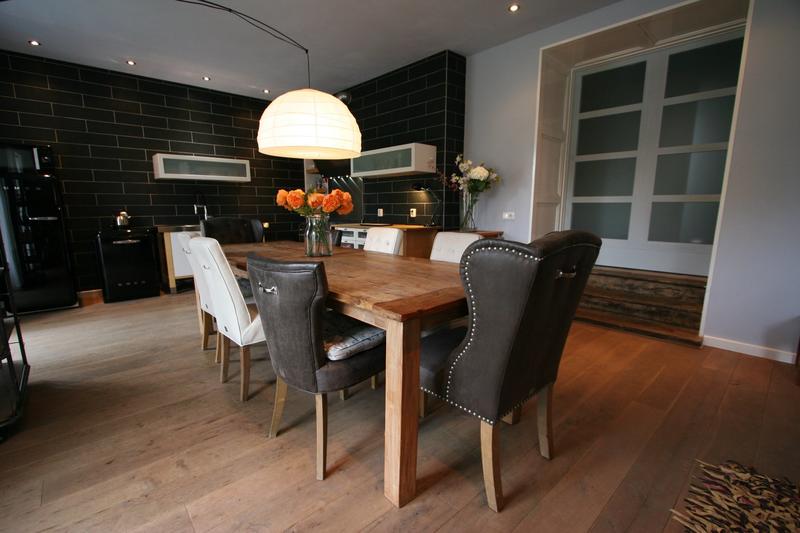 Château - 750 m² - 10 pièces