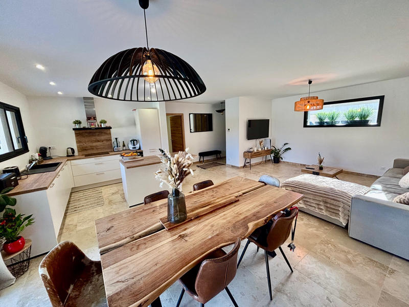 Villa - 108 m² - 4 pièces