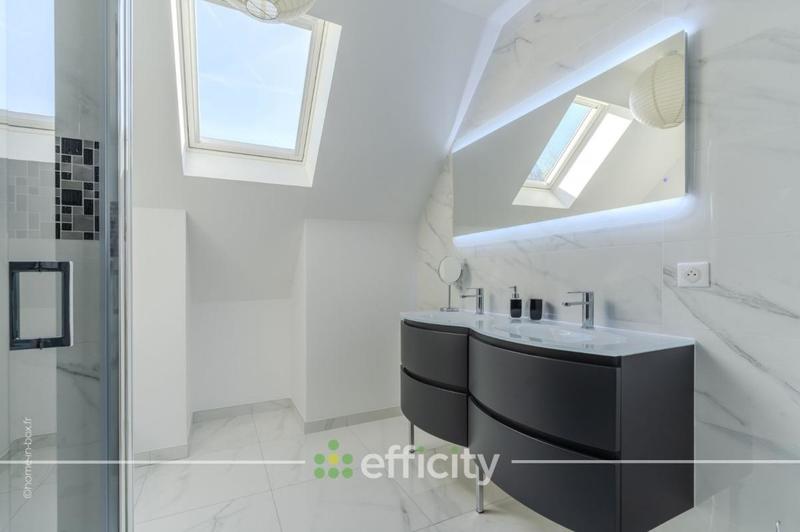 Maison - 145 m² - 5 pièces