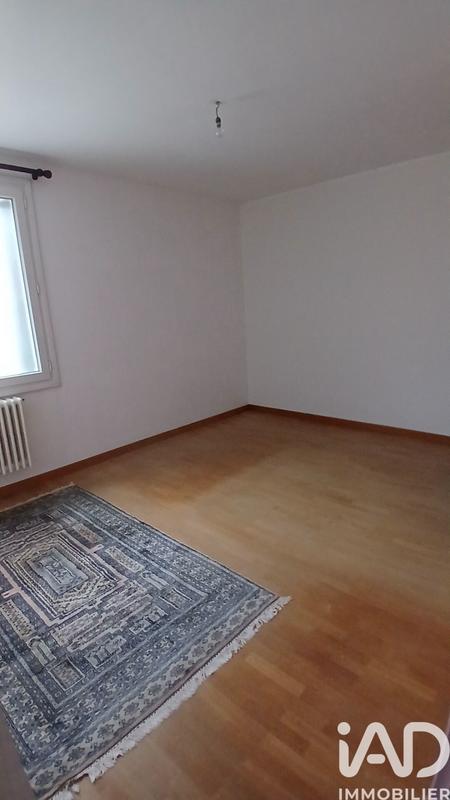 Maison - 143 m² - 8 pièces