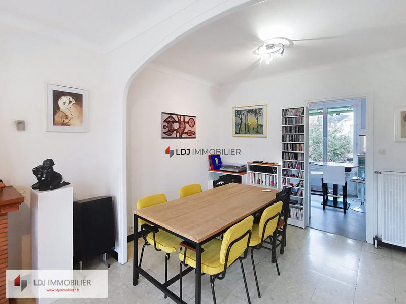 Maison - 186 m² - 7 pièces