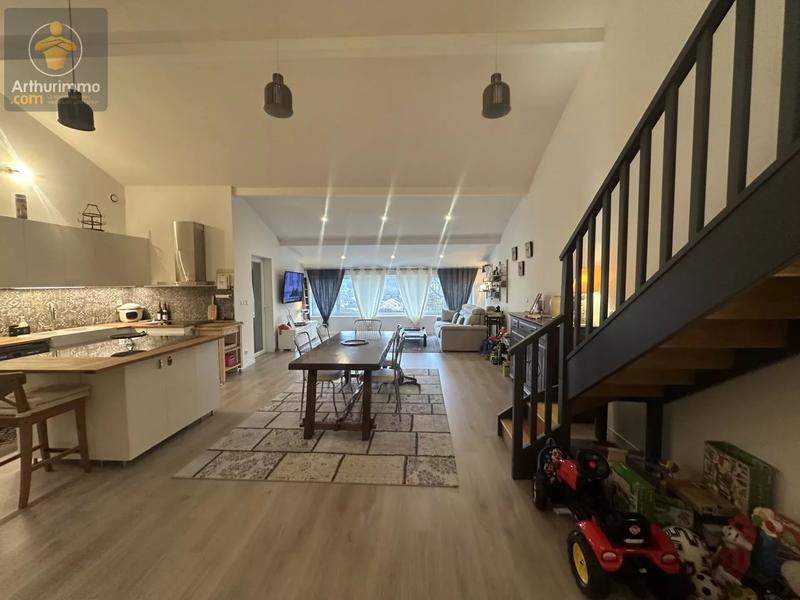 Maison de village - 210 m² - 7 pièces