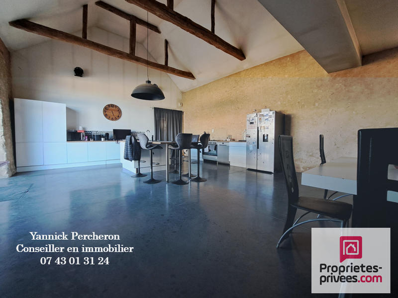 Maison - 212 m² - 6 pièces