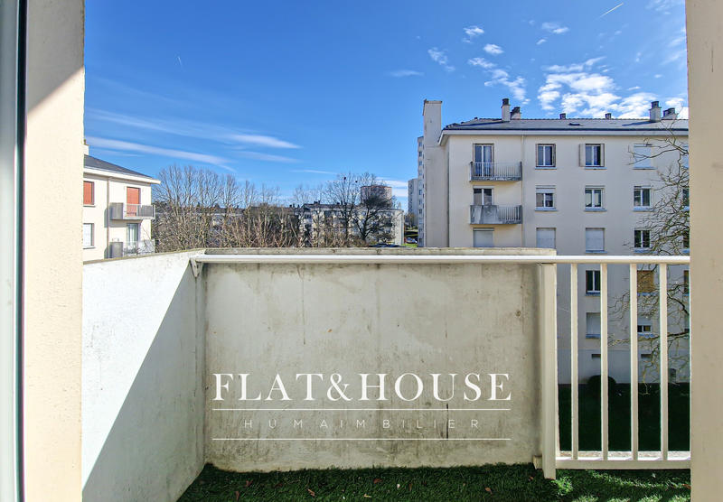 Appartement - 77 m² - 5 pièces