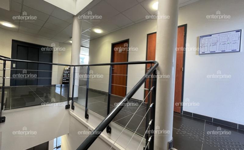 Bureau - 440 m²