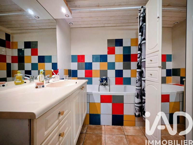 Maison - 174 m² - 7 pièces