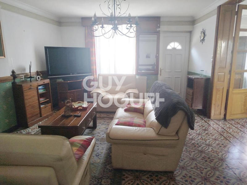 Maison - 120 m² - 7 pièces