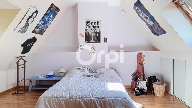 Maison - 176 m² - 8 pièces