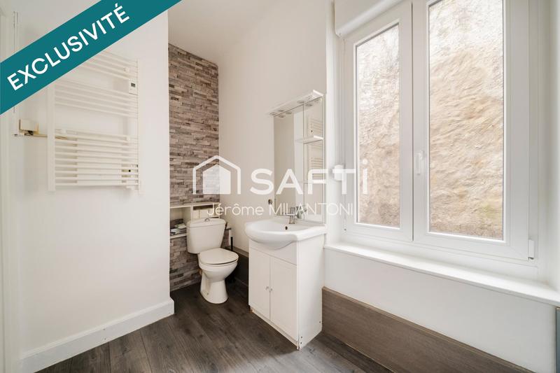 Local commercial - 165 m² - 6 pièces