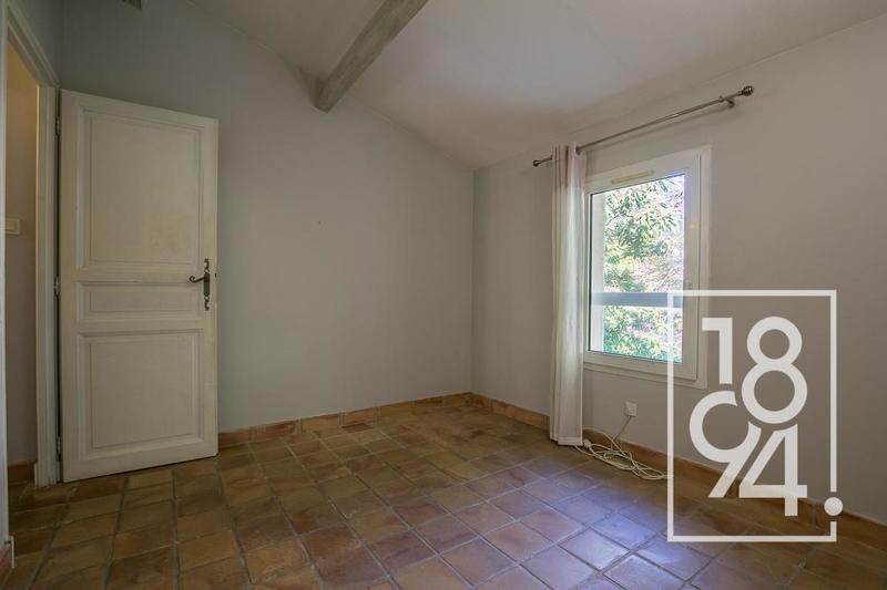 Villa - 100 m² - 4 pièces