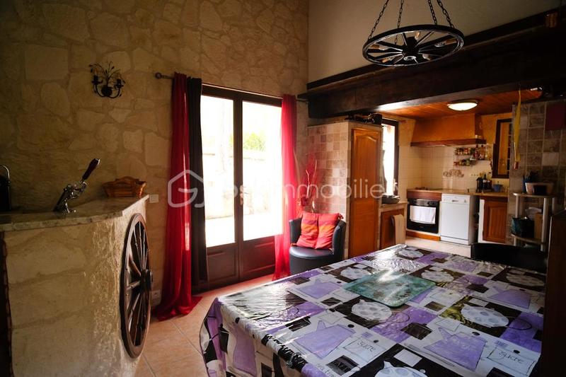 Maison traditionnelle - 65 m² - 3 pièces