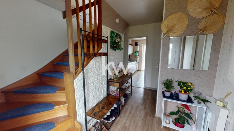 Maison - 104 m² - 5 pièces