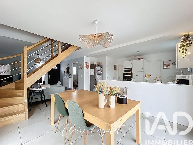 Maison - 109 m² - 6 pièces