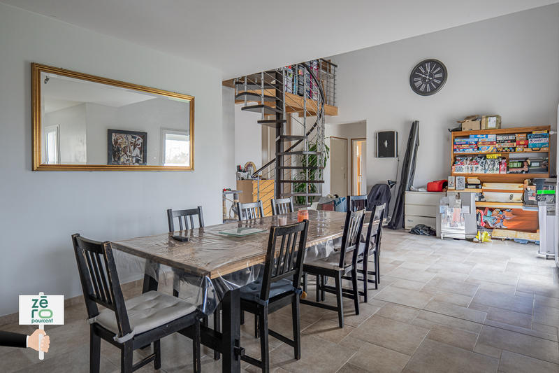 Maison - 136 m² - 6 pièces