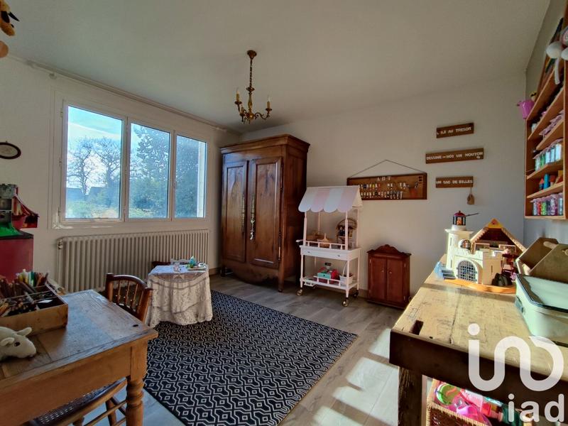 Maison - 242 m² - 8 pièces