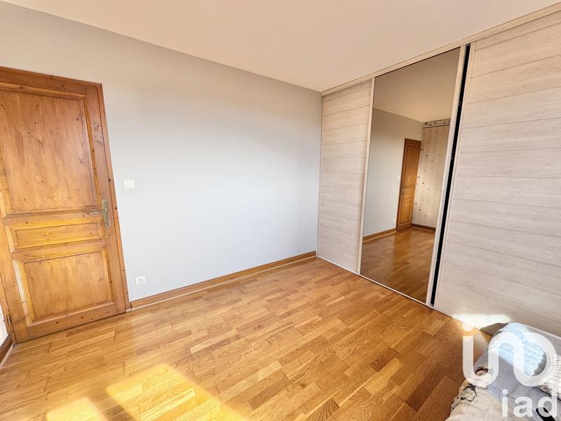 Maison - 276 m² - 8 pièces