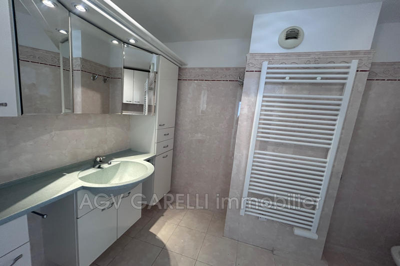 Appartement - 86 m² - 3 pièces