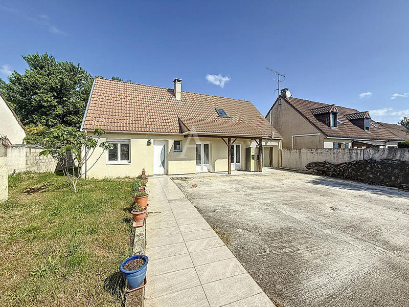 Maison - 145 m² - 7 pièces