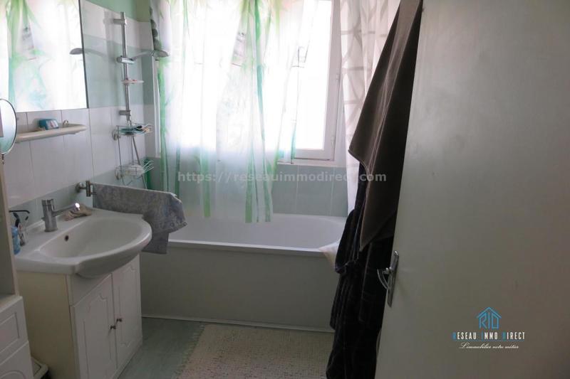 Appartement - 98 m² - 5 pièces