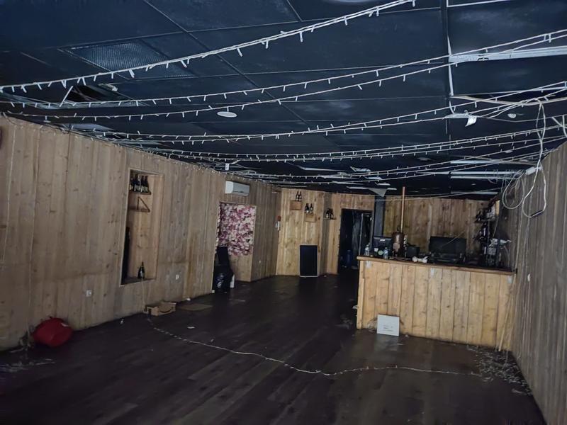 Local commercial - 230 m²