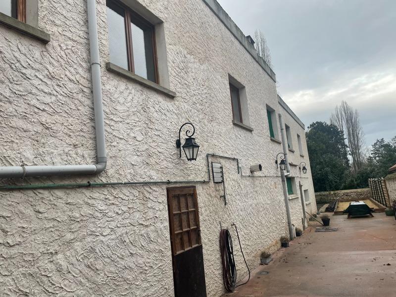 Immeuble - 108 m² - 10 pièces