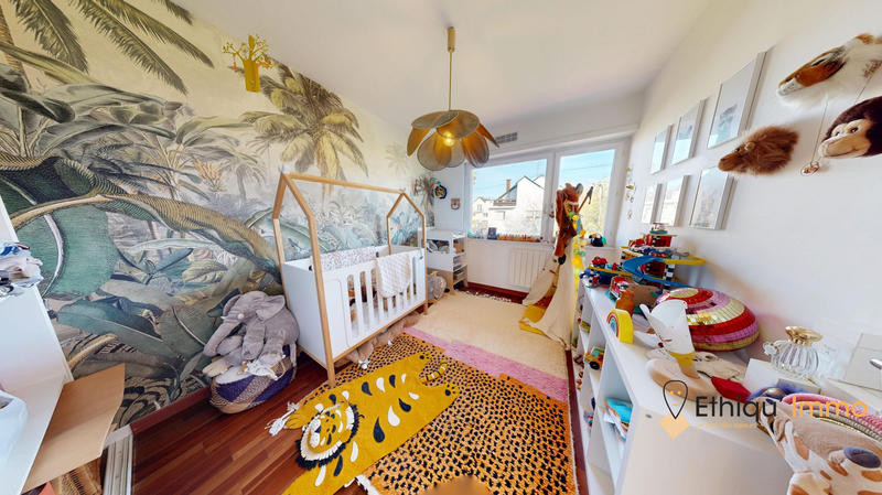 Maison - 127 m² - 4 pièces