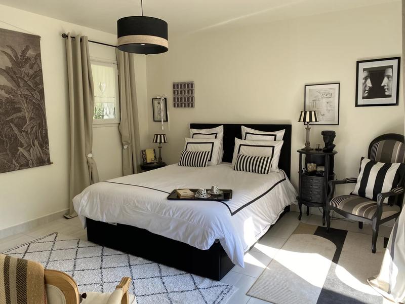 Maison - 180 m² - 6 pièces