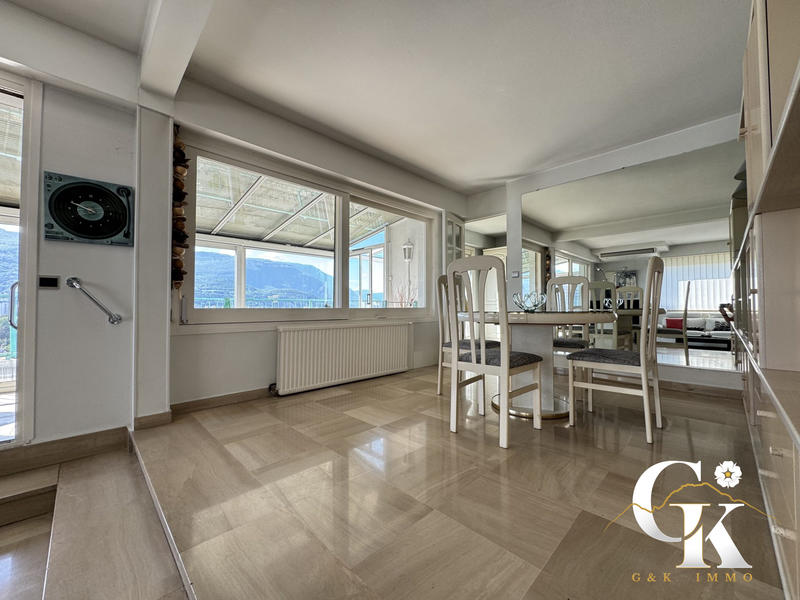 Appartement - 132 m² - 5 pièces