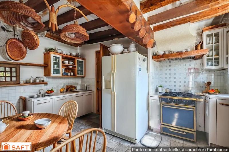 Maison - 200 m² - 6 pièces