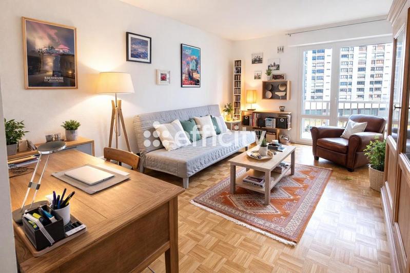 Appartement - 92 m² - 4 pièces